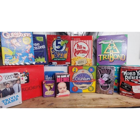 Board game lot - Picture 1 of 5